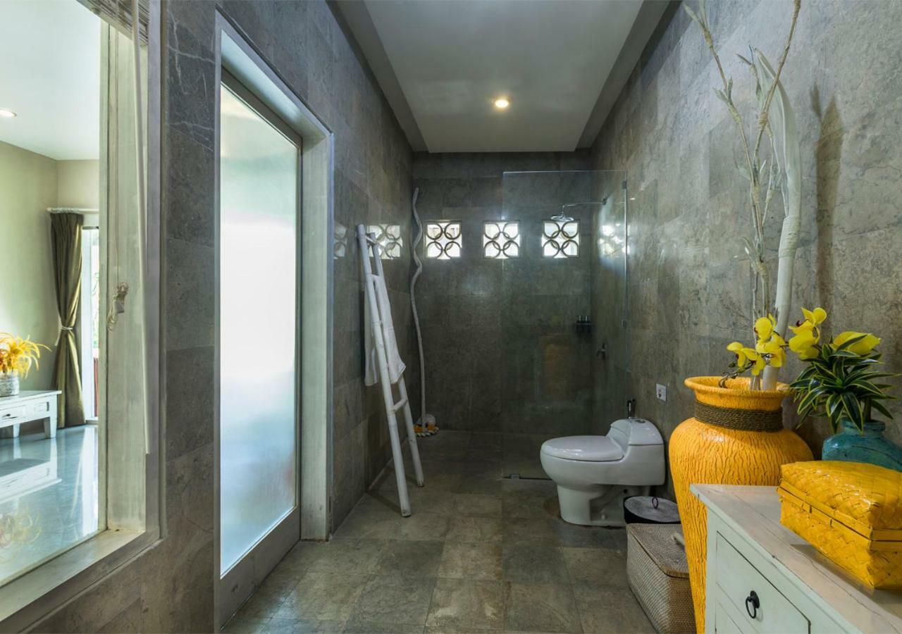 Villa Armani Seminyak Esterno foto